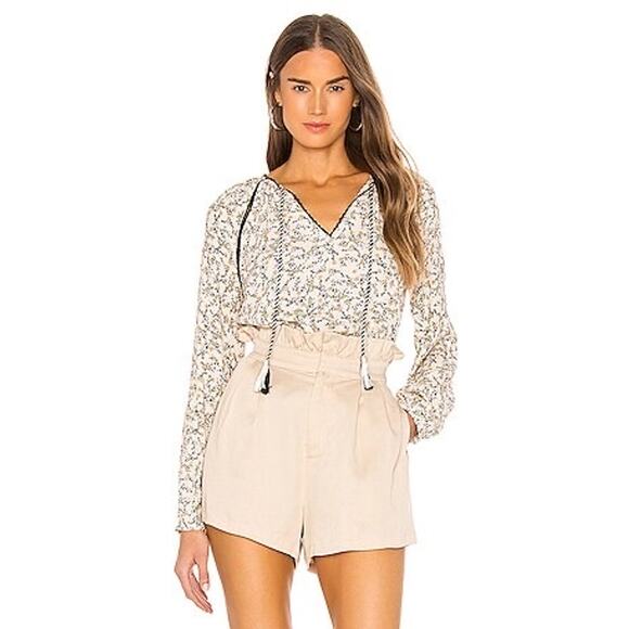 CUPCAKES AND CASHMERE Halston Cameo Rose Print V-Neck Blouse Size Large - Picture 2 of 13